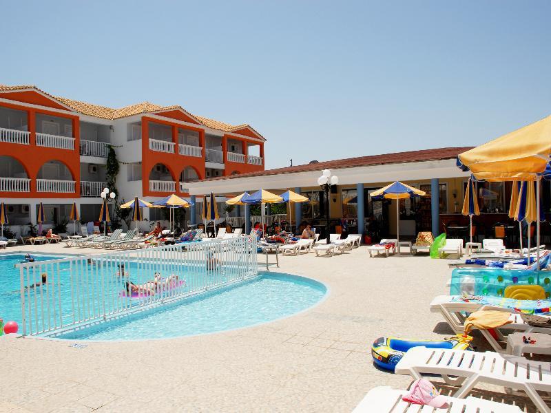 Planos Apart Hotel Esterno foto